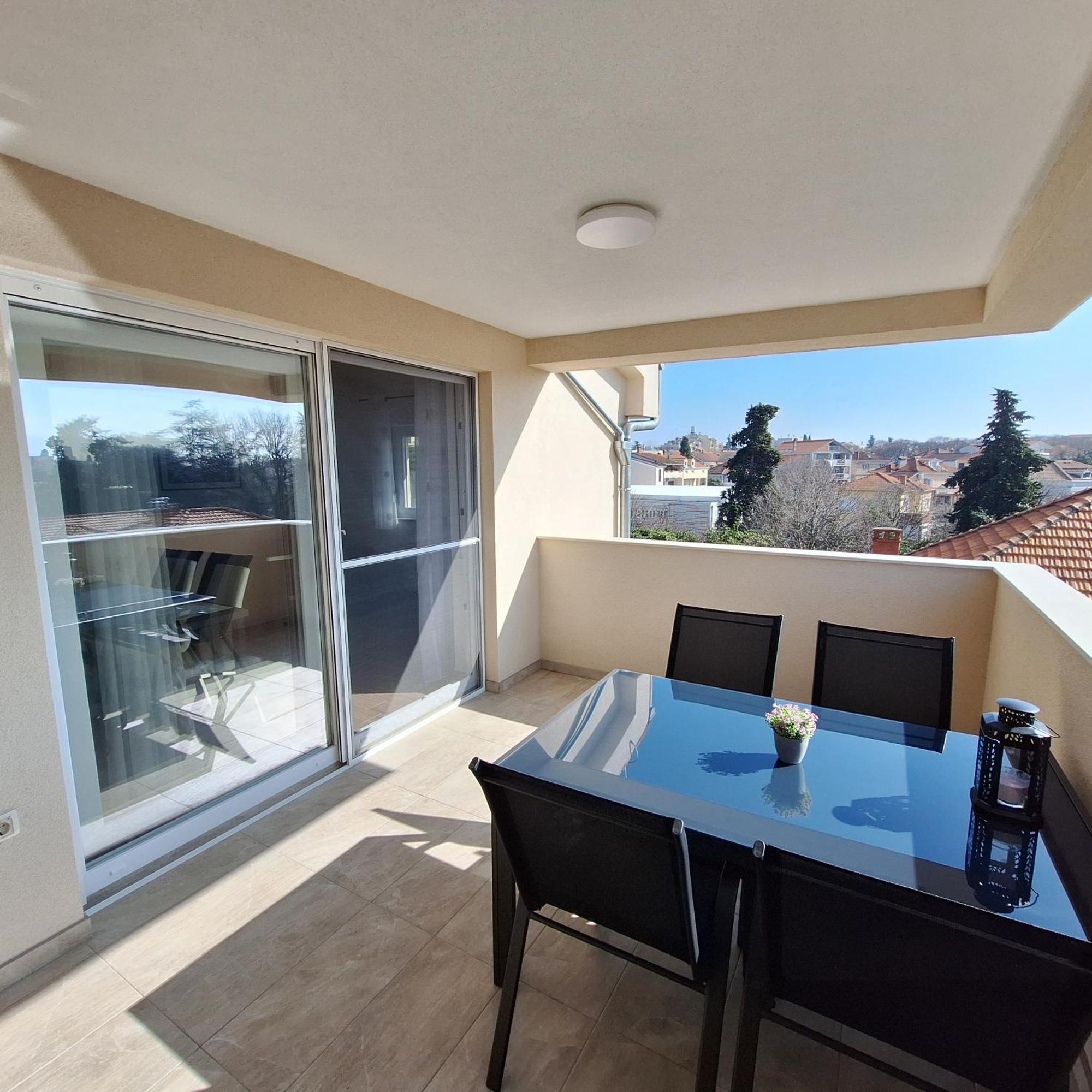Apartments Elena & Lana Задар Экстерьер фото